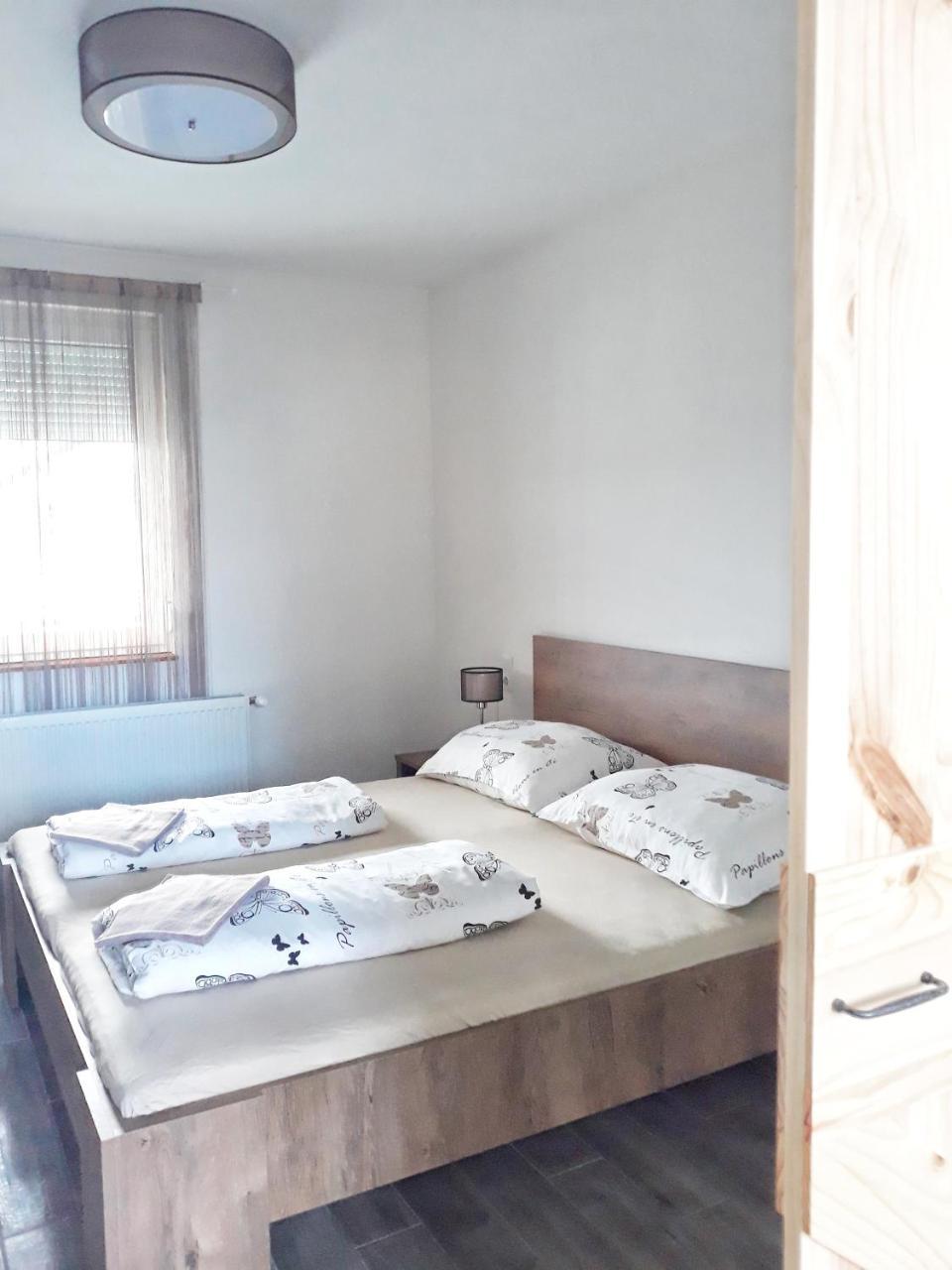 Cosy Holiday Apartment Keszthely Esterno foto